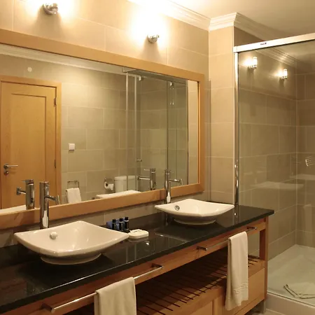 אתר נופש The Beachfront - D'el Rey Golf & אובידוס