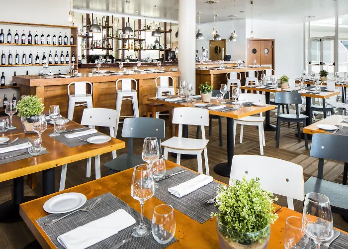 Курортный комплекс The Beachfront - D'el Rey Golf & 5*